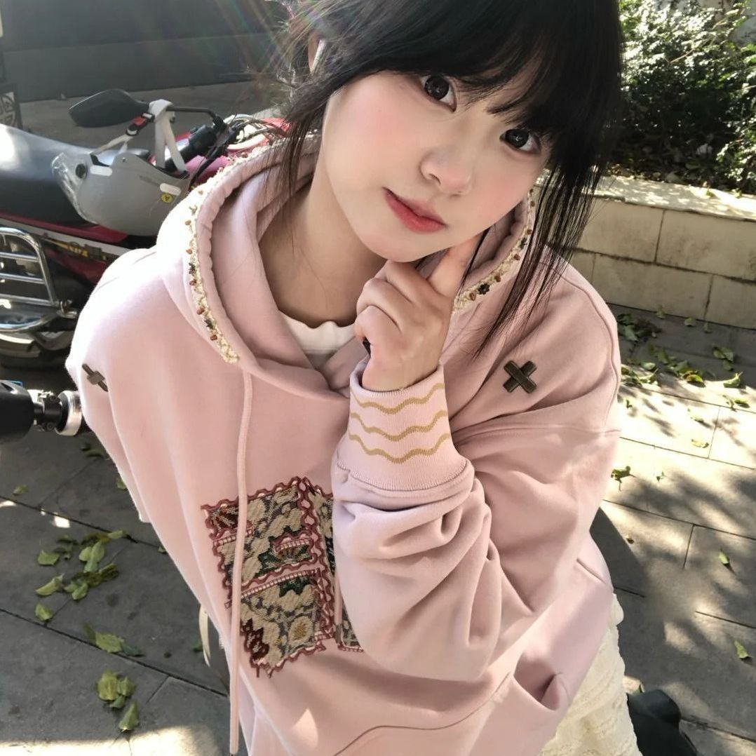 American Retro Patch Embroidery Hooded Sweatshirt Women