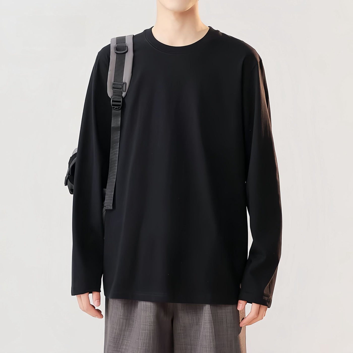 Men's Round Neck Thickened Inner Bottoming Shirt Solid Color Loose-fitting Versatile Top