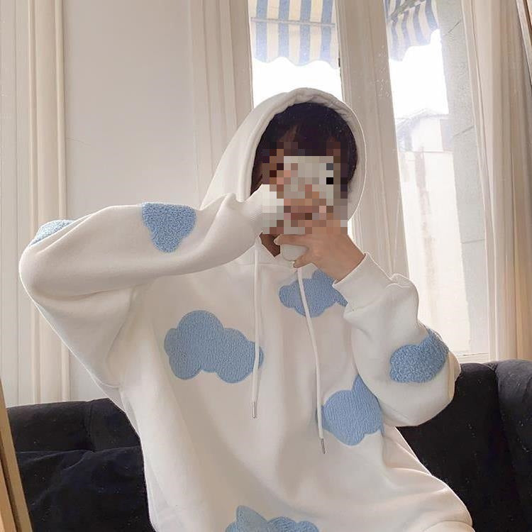 Blue Sky And White Clouds Design Loose And Youthful Top